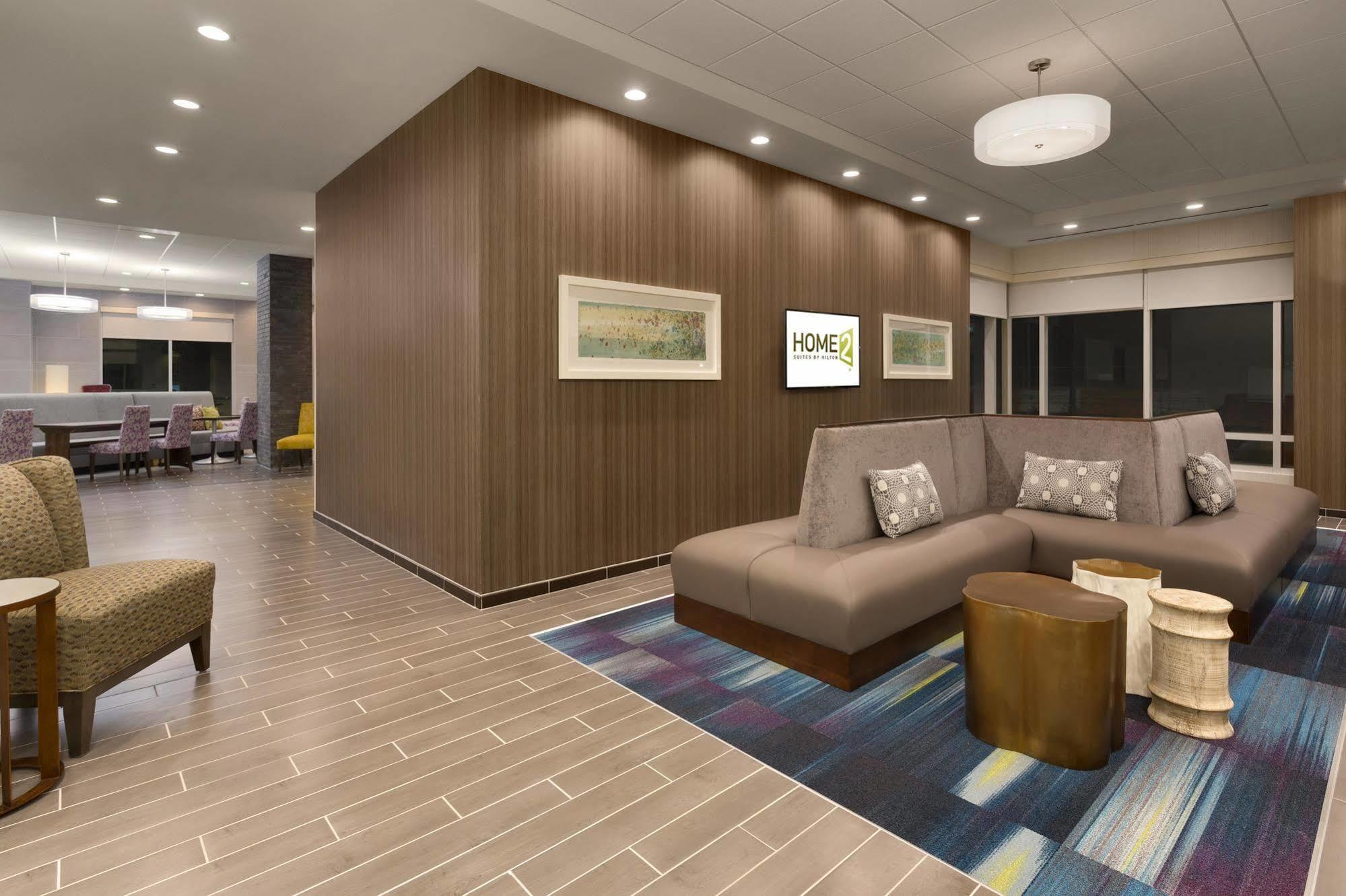 Home2 Suites By Hilton Greenville Downtown מראה חיצוני תמונה